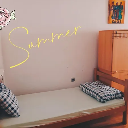 Jasmin Pensión Belgrado